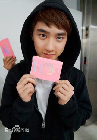 求EXO里D.O生日、唱过的歌曲及图片,张杰《爱,不解释》的歌词