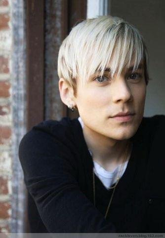 埃文·大卫·陶本菲德的个人履历