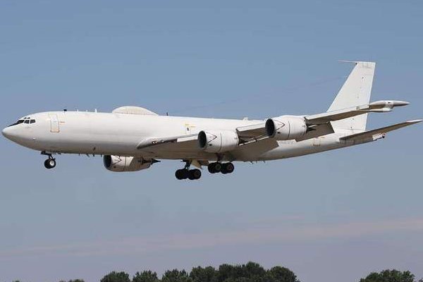 美国“末日飞机”突然起飞，引人猜忌，究竟是什么原因？