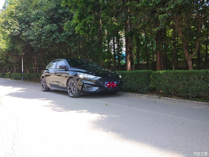 黑帅福克斯提车用车新感悟，即将荣升主婚车！