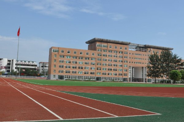 泰安初中哪个最好