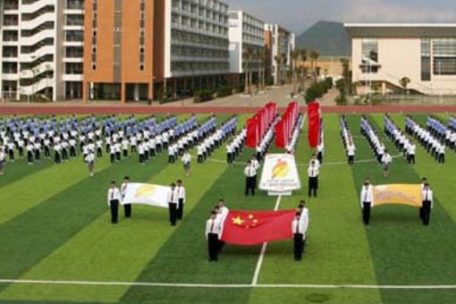 铜仁民族中学怎么样