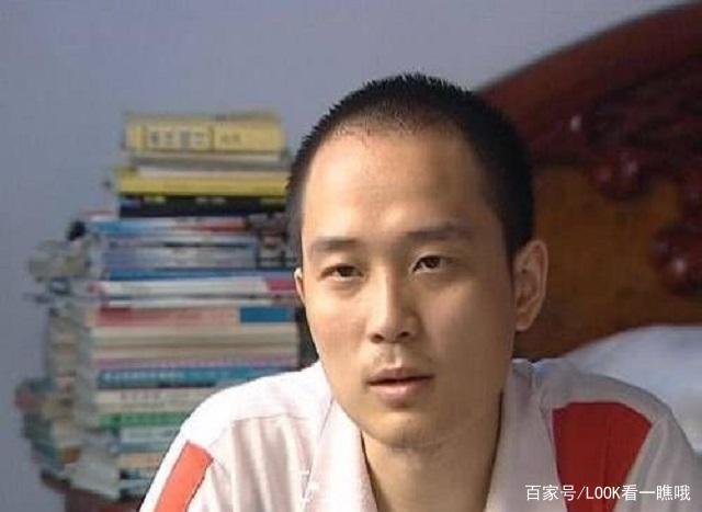 高考狂人张非，一次复旦一次北大，两次清华，现状如何？