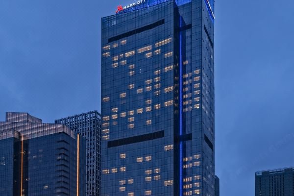 今天0时起,义乌全市实施3天静默管理,本轮疫情的源头是什么?