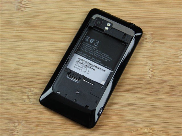HTC G19 Raider 4G的基本参数