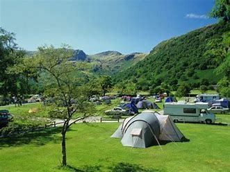 露宿的意思拼音