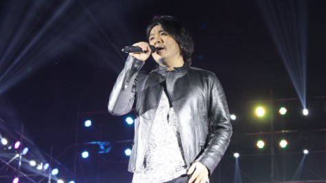 撕夜歌词是什么？