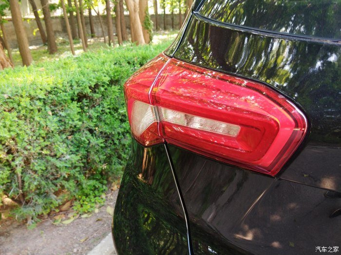 黑帅福克斯提车用车新感悟，即将荣升主婚车！