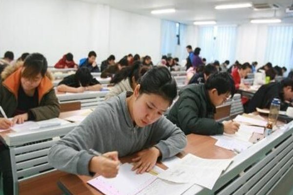 研究生准考证在哪里下载