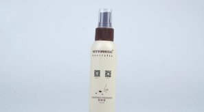 UGG鞋子怎么洗。