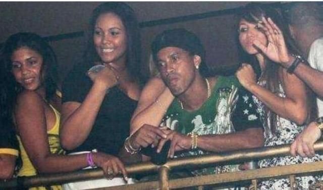 从巅峰期到平庸再到极速坠落,小罗是如何走下神坛的?