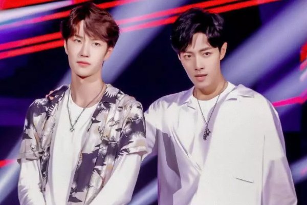 肖战和王一博是情侣吗？