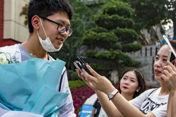 重庆2023年高考一本分数线是多少?