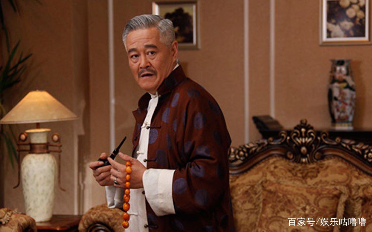 赵本山因违法被调查，13亿资产或被没收，本山传媒资金将冻结！怎么回事？