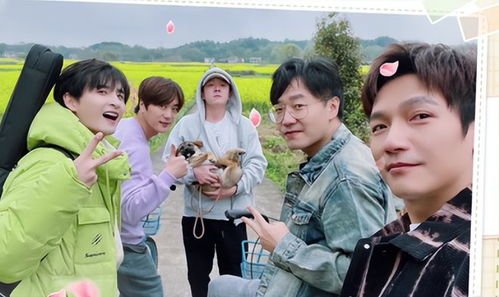 《欢迎来到蘑菇屋》07年快男重聚比划猜歌，网友为何大呼太搞笑？