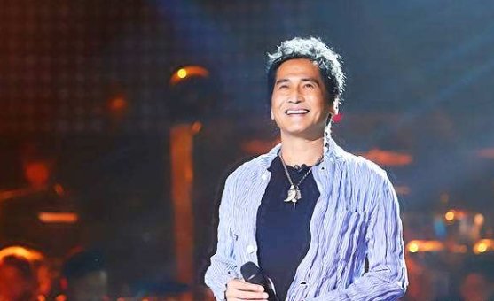 有一首歌，我只记得一句歌词，你的脸庞为何总是在转，请问是什么歌？