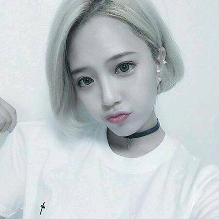 女子假装帅哥撩妹却找到自己失踪的亲妹妹，槽点太多你怎么看？