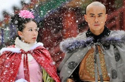 步步惊心：若曦劝八爷放弃皇位却不劝四爷，这般心机谁懂呢？