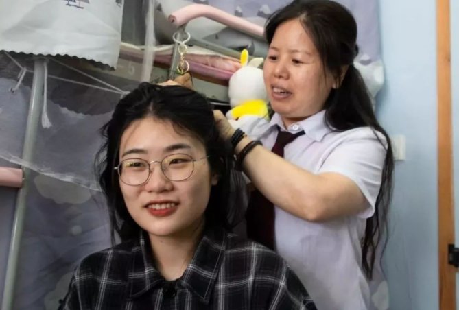 河北一宿管开导失恋女生，你觉得宿管的开导有用吗？